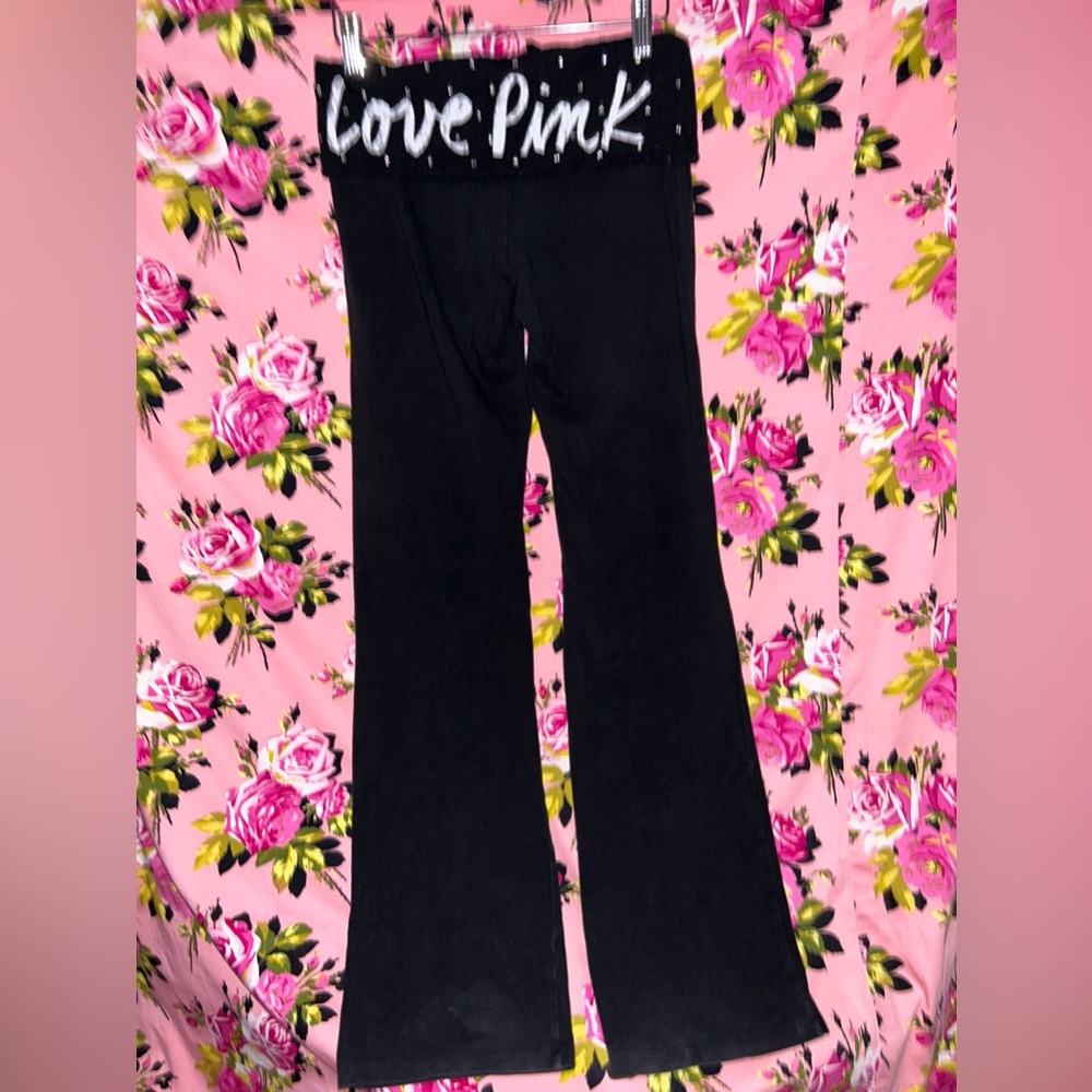 Love pink Victoria’s Secret y2k flared yoga pant crystal rhinestone lace vintage